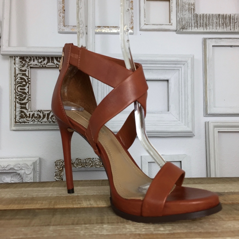 BCBGMAXAZRIA | Elyse High-Heel Leather Sandal 8M